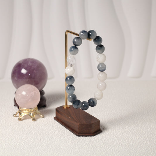 Blue Rabbit Hair & White Snow Phantom Bracelet